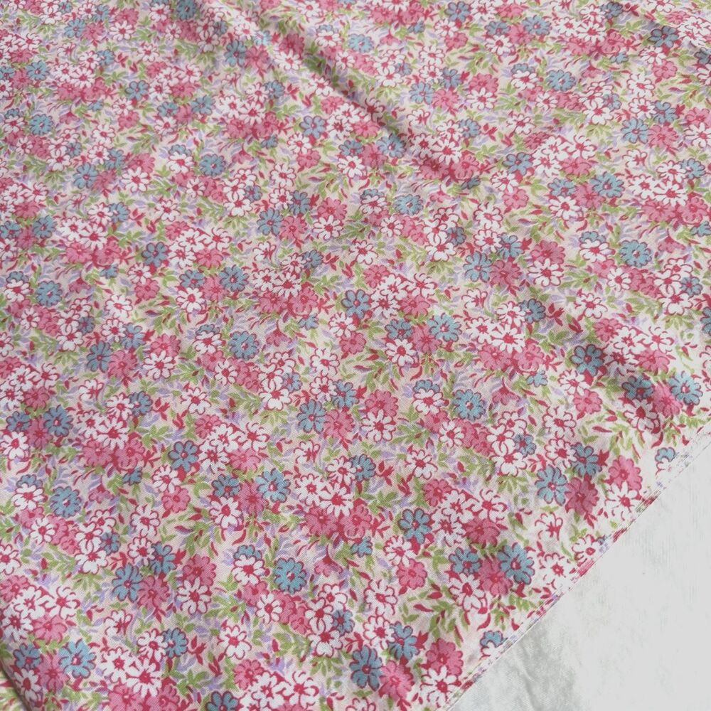 Vtg Calico Floral Pink Aqua Lavender Peach Lightweight Cotton Blend Sewing BTY - Picture 2 of 5